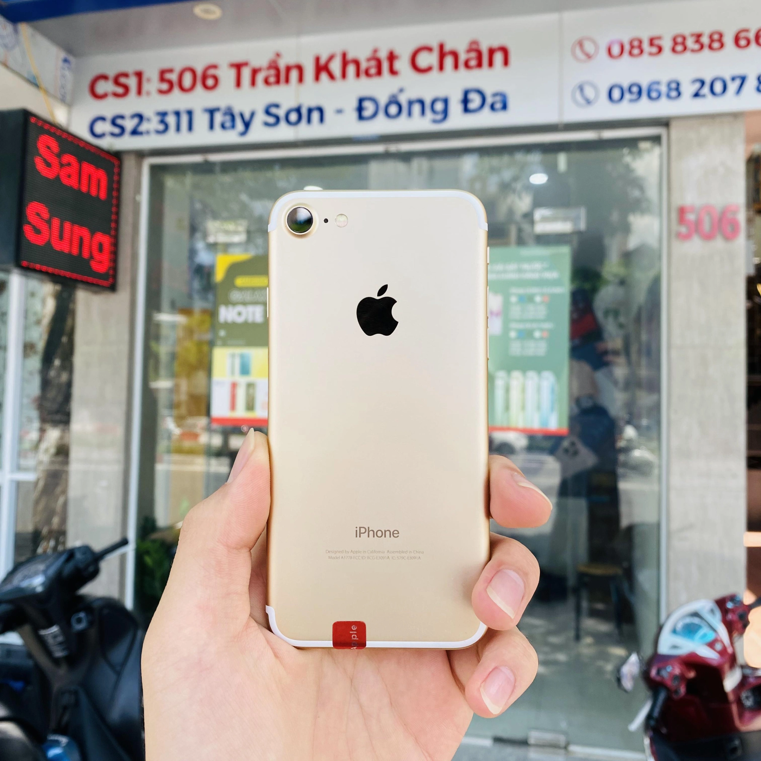 iPhone 7 Quốc Tế